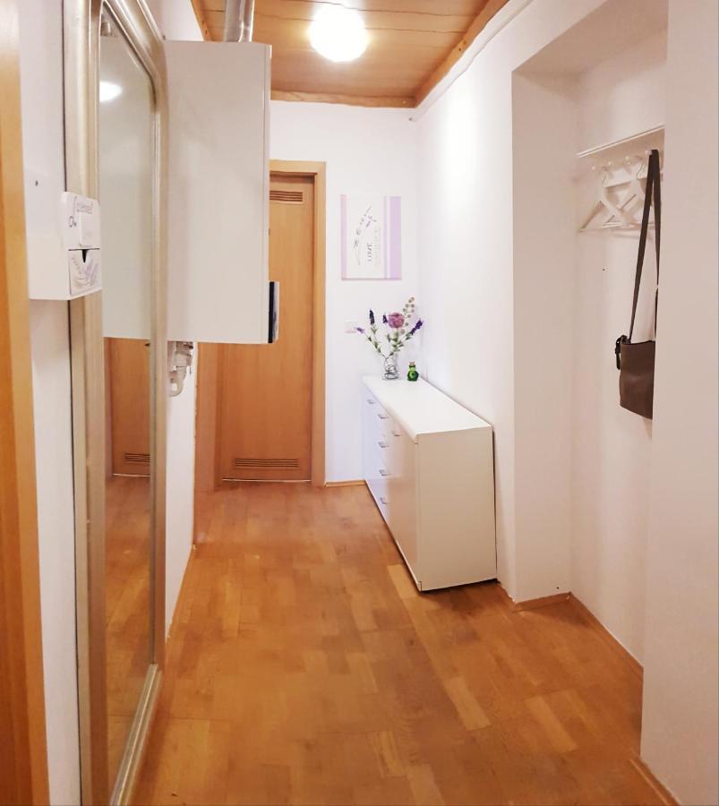 Elena Flat Lavendel Duisburg Zentrum Bagian luar foto