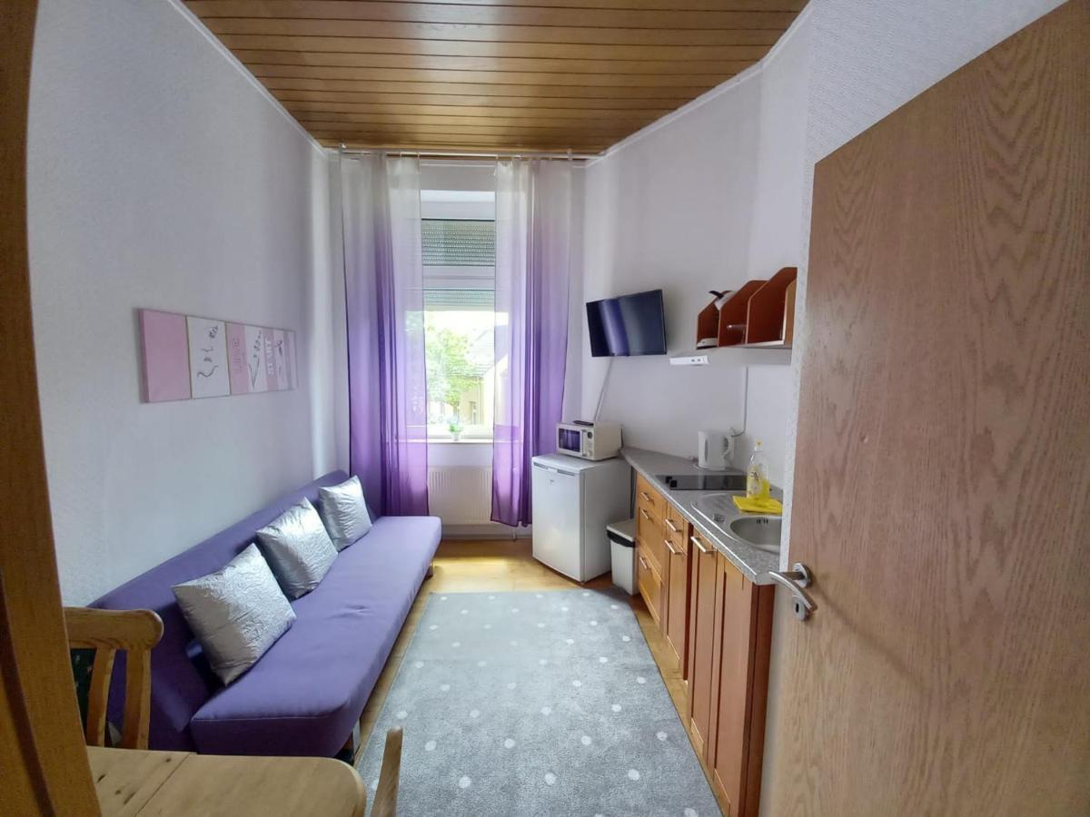 Elena Flat Lavendel Duisburg Zentrum Bagian luar foto